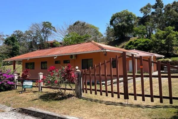 Mountain home for sale in altos del maria w/ land