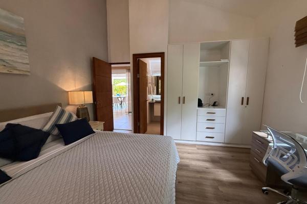 Casa con piscina en coronado golf | amoblada y equipada