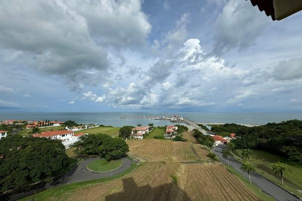 Penthouse en venta en vista mar, roca marina