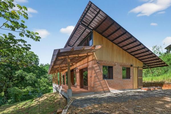 Casa nueva en la jungla en venta en torio