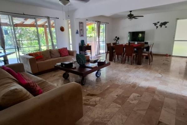 Townhouse for sale in villas de decameron