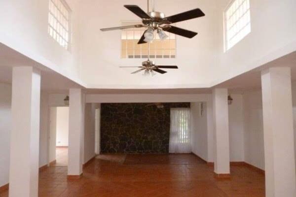 House for sale with land in coloncito, chame
