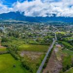 Terreno plano frente a la carretera en venta en volcán
