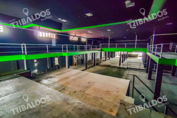 Alquiler de local comercial en transistmica