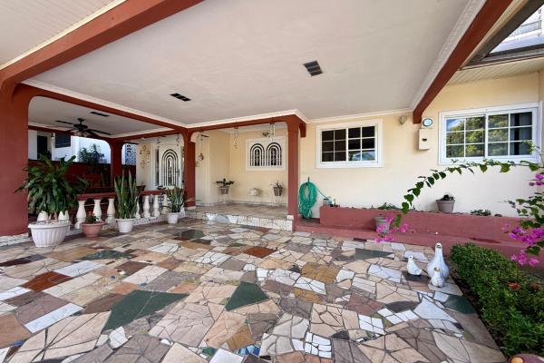 For sale house in el bosque