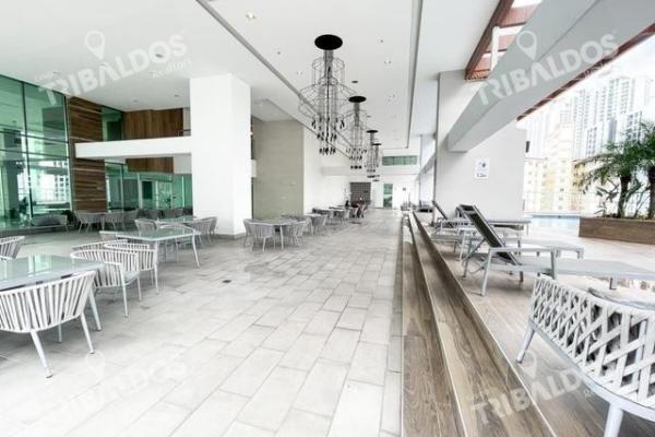 Venta de apartamento en condado gardens