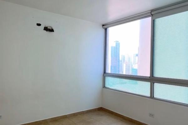 Apartamento en venta frente al mar