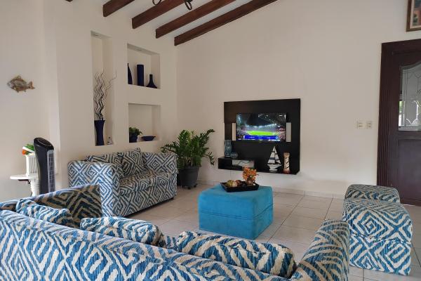 Amplia casa amoblada con piscina privada en coloncito – cerca de coronado