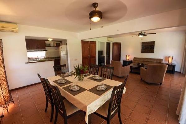 Casa adosada de 4 habitaciones en costa blanca