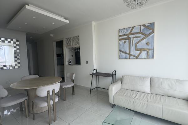 Alquiler de apartamento en ph the cosmopolitan (amoblado)