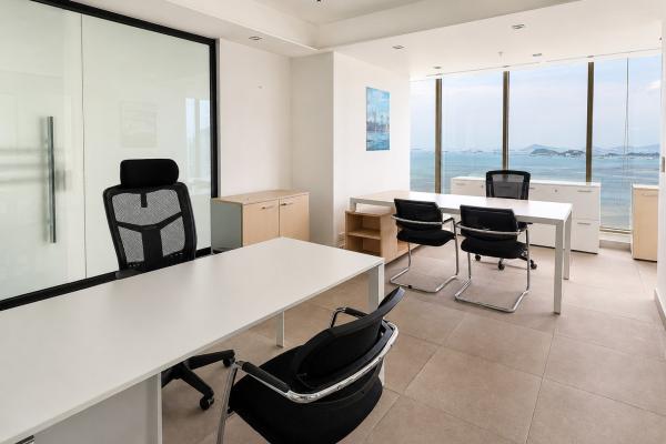 Office for sale in bicsa financial ave. balboa