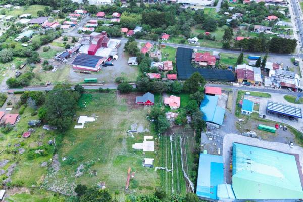 Casa nueva de madera en preventa en volcán, chiriquí
