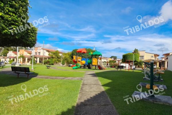 Venta de duplex en paseo real, villa lucre