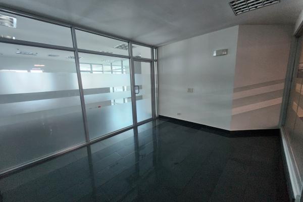 Venta de oficina en ocean business plaza