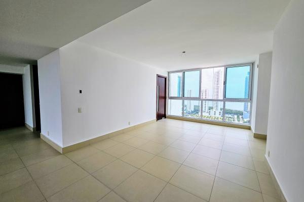 Venta apartamento en ph breeze costa del este