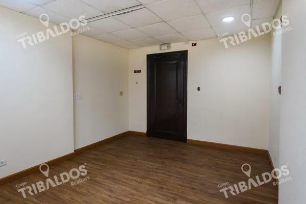 Oficina corporativa lista para ocupar en calle 50