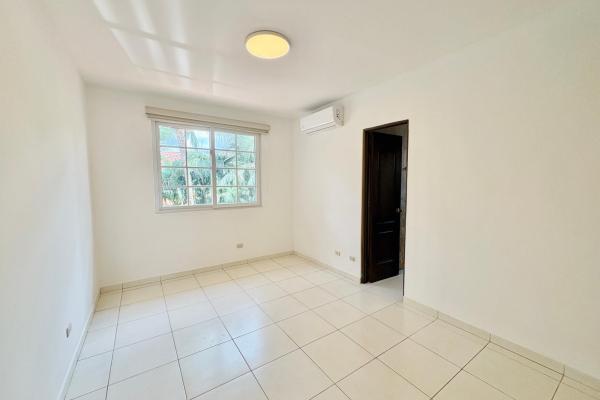 Casa en alquiler en costa sur - ph villa valencia