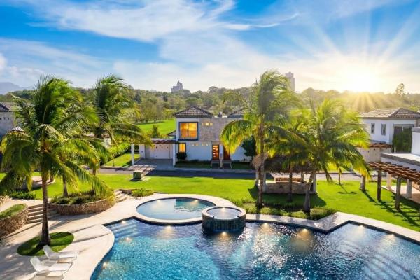 4 bedroom home in coronado escapes, panama west