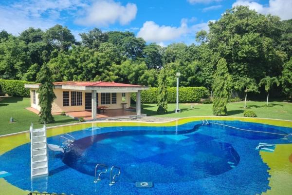 Spectacular country houses in chame coronado.