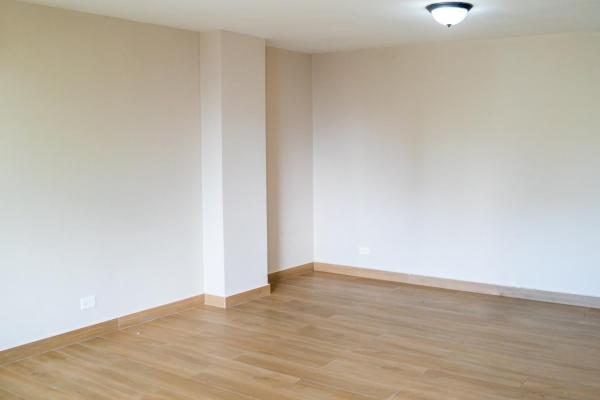 Mixed-use building for sale