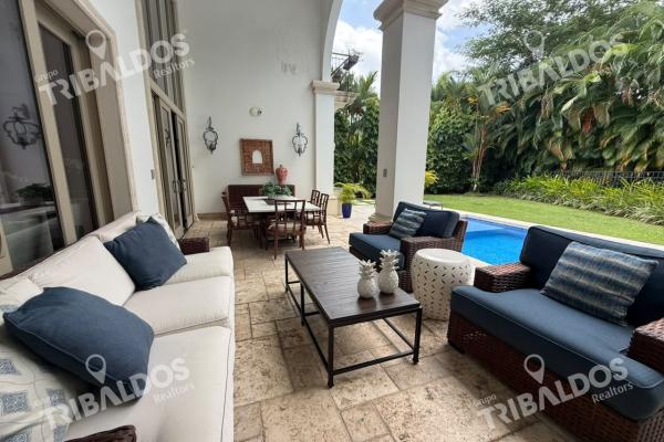 Venta de casa en fairway estates, santa maría