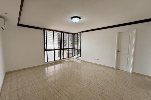 Venta de apartamento en tower one, marbella