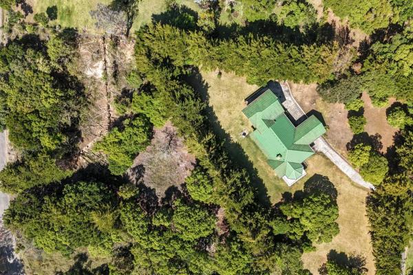 Mountain living surrounded by nature in volcancito