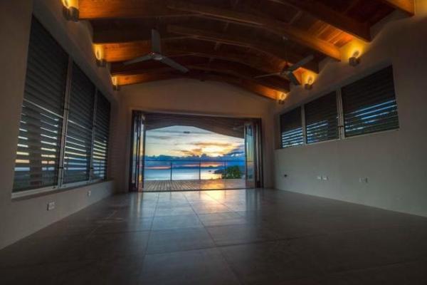 Lujosa casa en playa venao