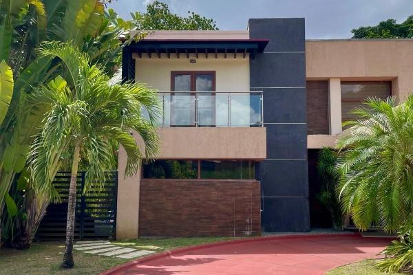 House in the panama golf club
