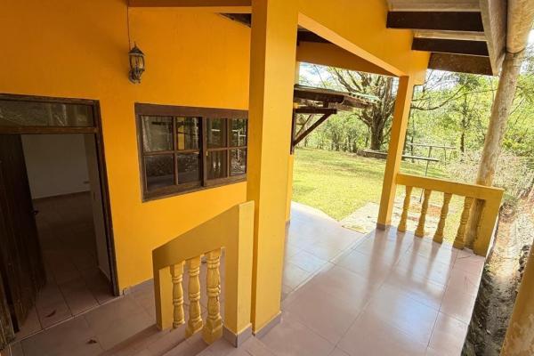 House for sale in altos de cerro azul