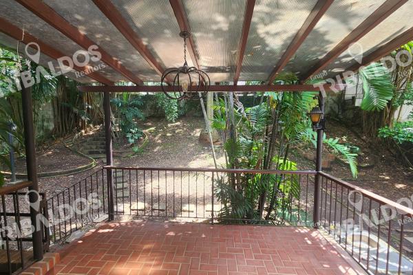 Venta o alquiler de casa comercial en el cangrejo