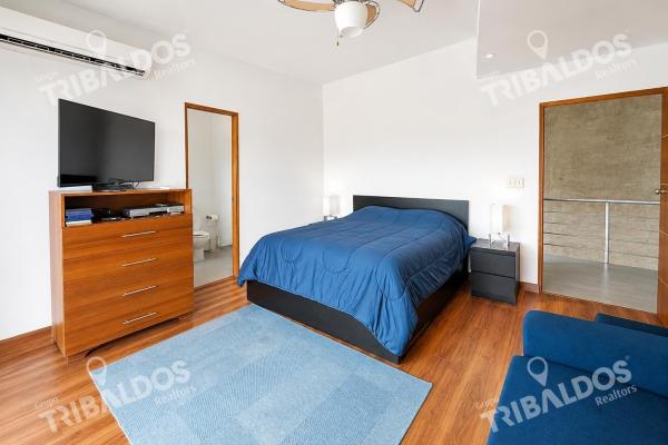 Venta de residencia moderna en coronado