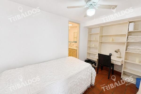 Residential building for sale in casco antiguo