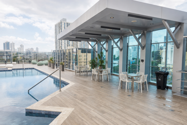 Venta de apartamento moderno en vía españa con más de 10 amenidades, park square