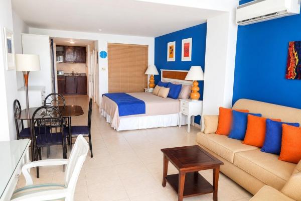 Studio apartment in solarium coronado bay