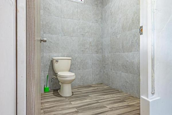 Mixed-use commercial property in san pablo viejo