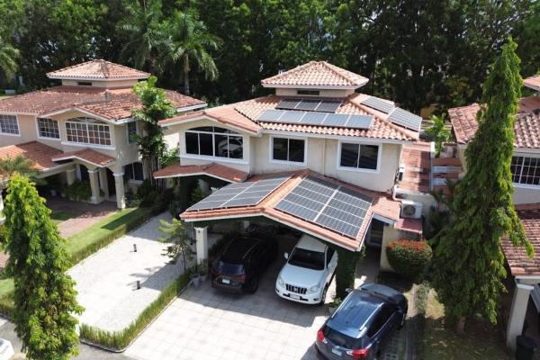 Casa en venta costa bella