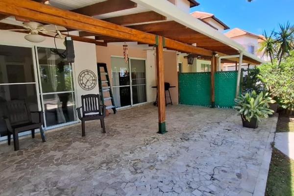 Venta de townhouse en villas de decameron, farallón, coclé