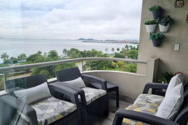 Spectacular apartment with ocean view for sale