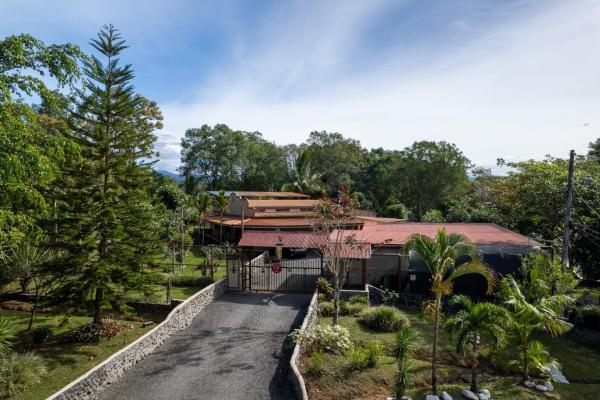 3 bedroom 3.5 bath home in potrerillos panama
