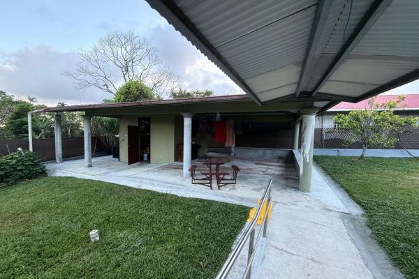 Amplia y completa casa residencial