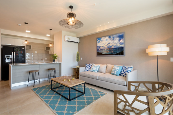 Venta de apartamento en royal palm nueva gorgona