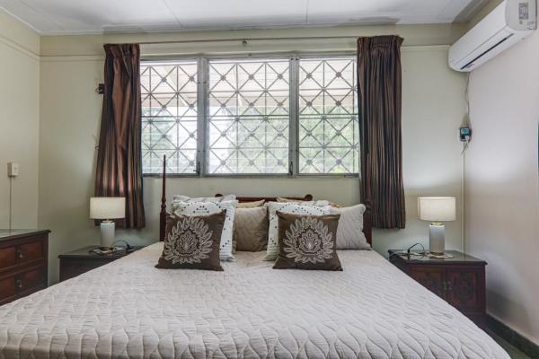 Duplex for sale in diablo: family friendly lot