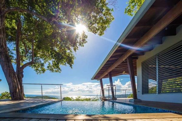 Luxurious home in playa venao