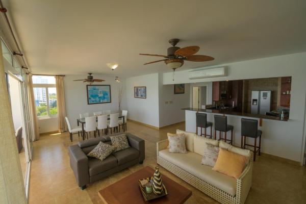 Exclusivo apartamento frente al mar
