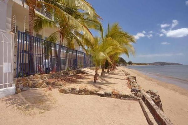 Id 10037 oceanfront italian villa 20 minutes away