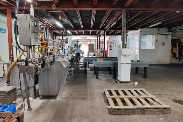 Warehouse 1300 m2 for sale