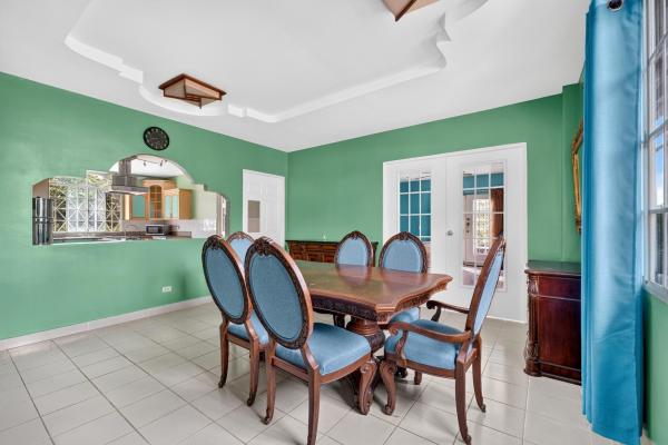 Fully furnished alto boquete home for sale
