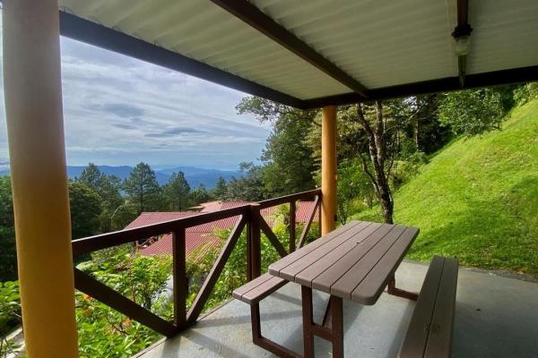 Mountain retreat in altos del maria