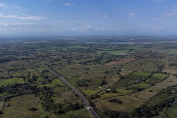 Spacious commercial property